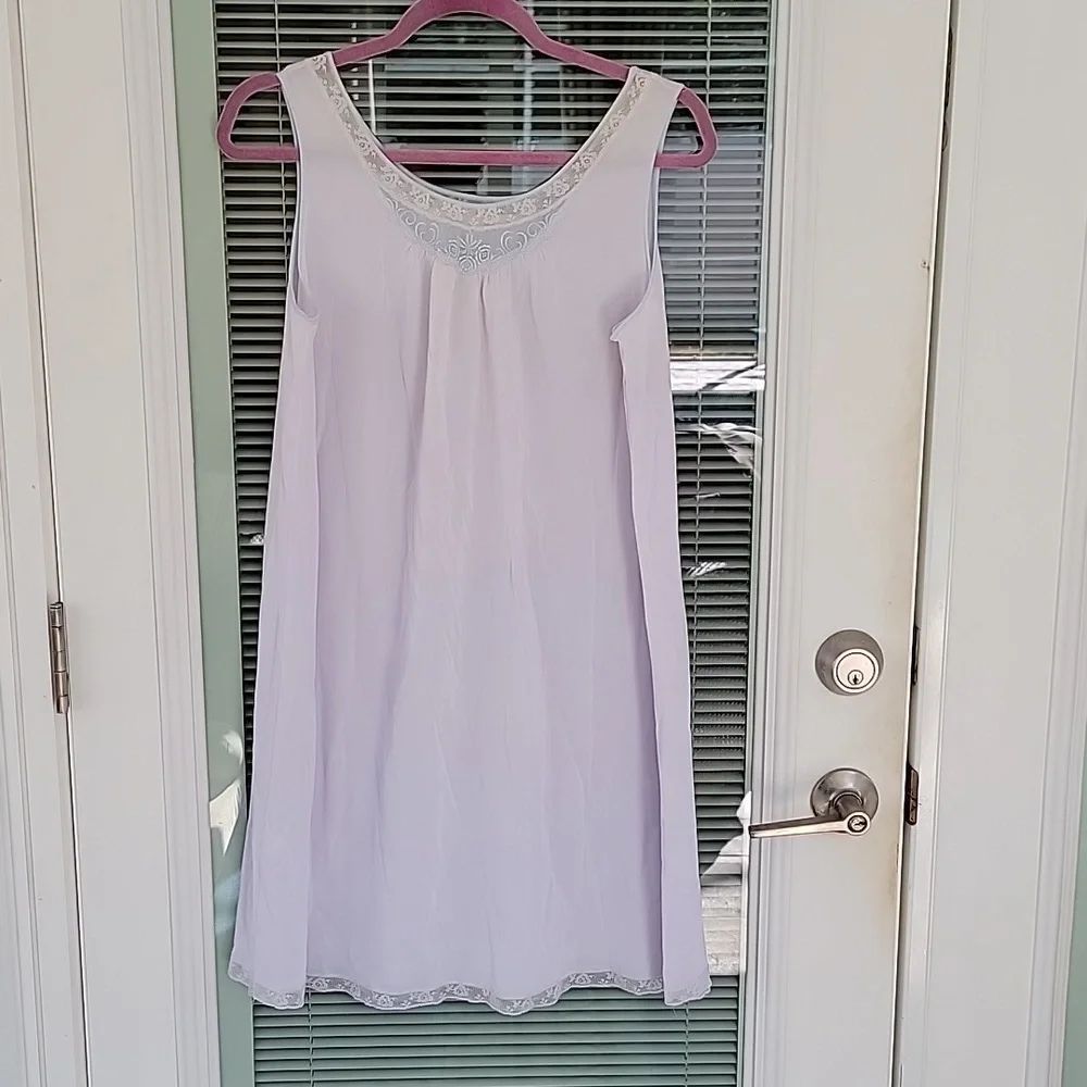 Lorraine Lingerie Vintage Night Gown Sz M - Picture 1 of 10